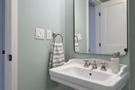 129900 334422 bE6YLjwiTLWjmXzJFUM WvYkoZYvBd7eiLwqnPteM Q 6748b4fd53e35.jpg