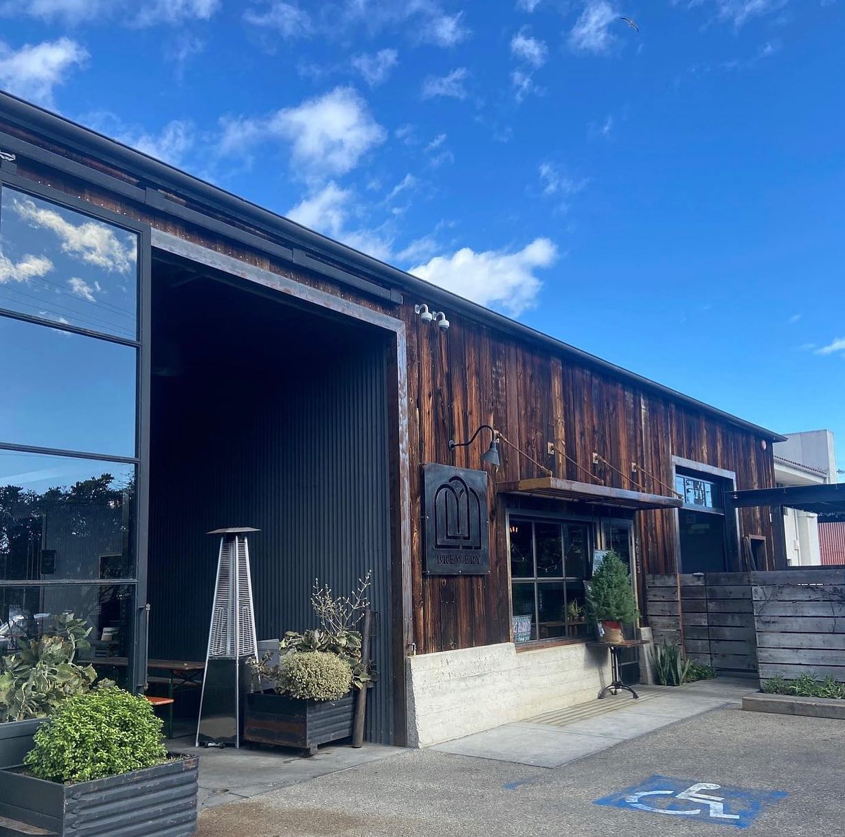 Third Window Brewing