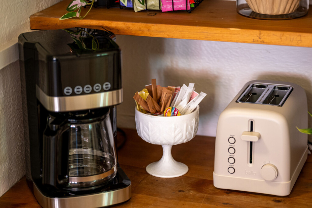 A simple, well-stocked coffee and breakfast setup with thoughtful touches for easy mornings. Everything is ready for you to settle into your routine from day one.